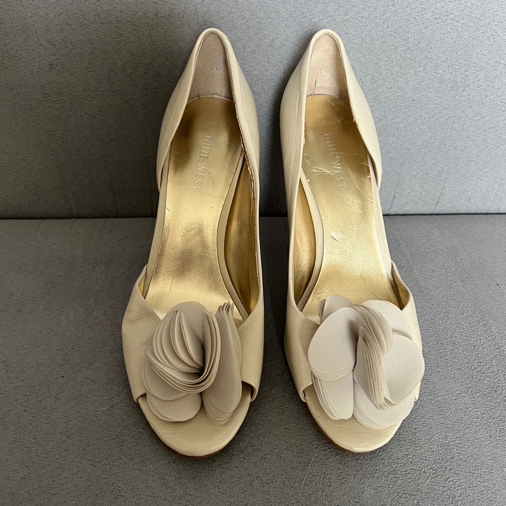 Nine West Flower D’Orsay Heels